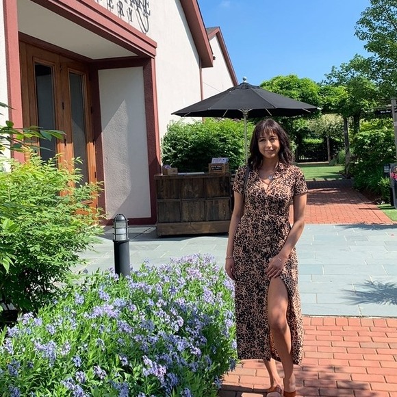 Meet your Posher, Alyssa - Picture 1 of 1